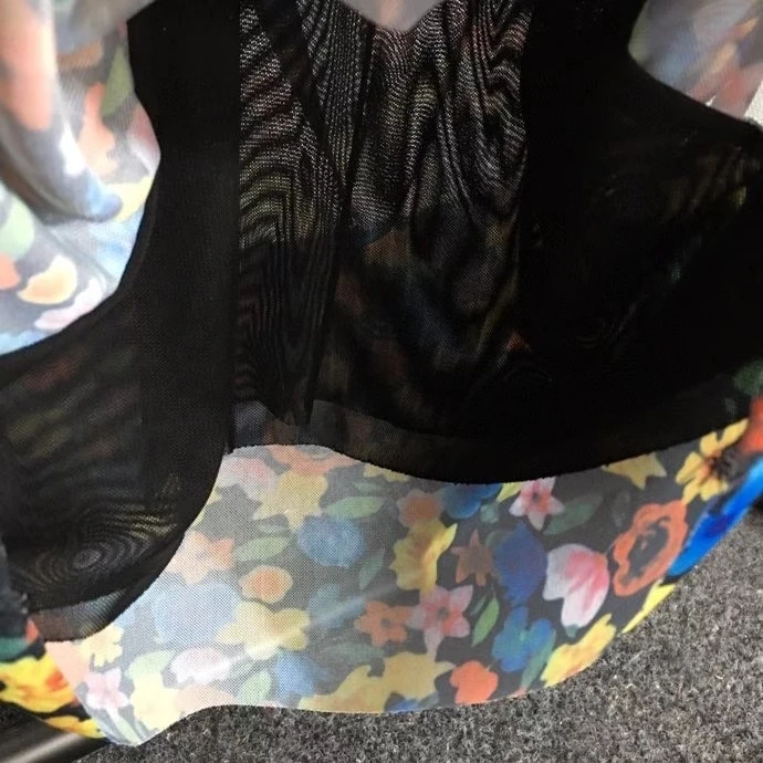Hoge Kwaliteit En Najaar Vrouwen Nieuwe Kleur Blooming Bloemenprint Plooien Afslanken Vierkante Hals Lange Mouwen Slim Party
Hoge Kwaliteit En Najaar Vrouwen Nieuwe Kleur Blooming Bloemenprint Plooien Afslanken Vierkante Hals Lange Mouwen Slim Party