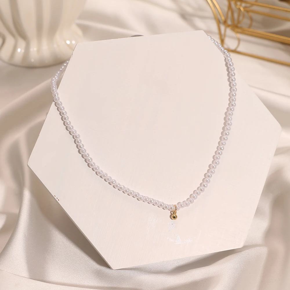 EN Vintage Round Pearl Choker Necklace For Women Girls Retro Gold Chain Bead Pendant Collar Necklaces Chokers Jewelry Women 2021 
EN Vintage Round Pearl Choker Necklace For Women Girls Retro Gold Chain Bead Pendant Collar Necklaces Chokers Jewelry Women 2021