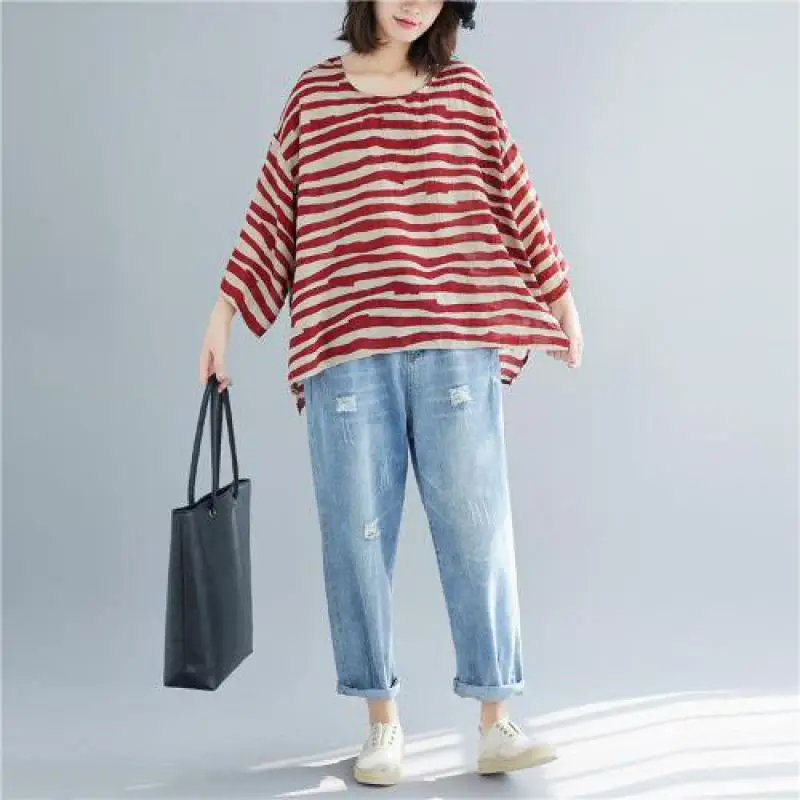 2021Summer Arrival Loose Plus Size Thin Simple Red New Striped Casual O-neck Cotton Linen Lazy Style Women T-shirt Free Shipping
2021Summer Arrival Loose Plus Size Thin Simple Red New Striped Casual O-neck Cotton Linen Lazy Style Women T-shirt Free Shipping