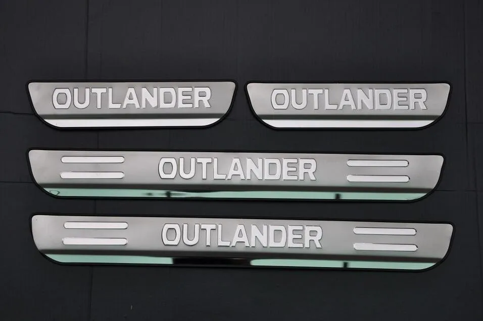 For Mitsubishi Outlander 2013-2019 High-quality stainless steel door sill Scuff Plate and rear window sill protection plate
For Mitsubishi Outlander 2013-2019 High-quality stainless steel door sill Scuff Plate and rear window sill protection plate