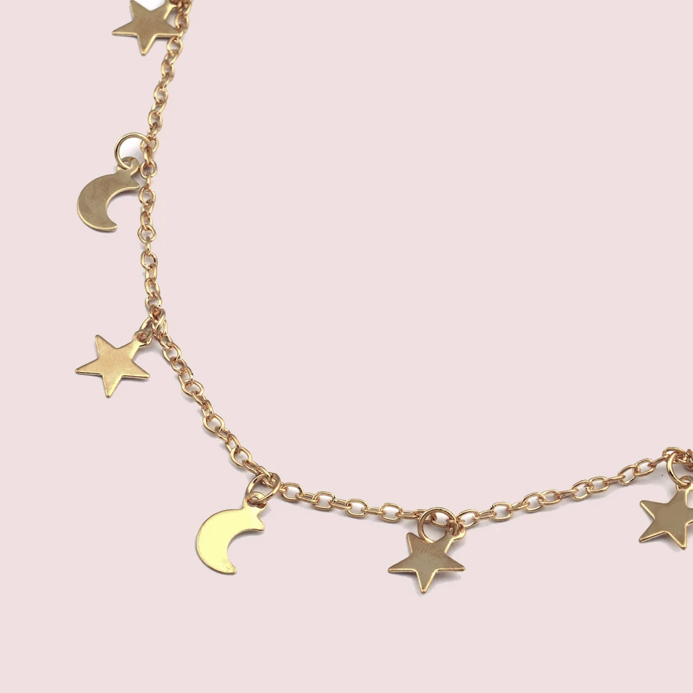 Fashion Choker Moon Star Chain Necklaces & Pendants for Women Chunky Collar Clavicle Chain Jewelry Accessories
Fashion Choker Moon Star Chain Necklaces & Pendants for Women Chunky Collar Clavicle Chain Jewelry Accessories