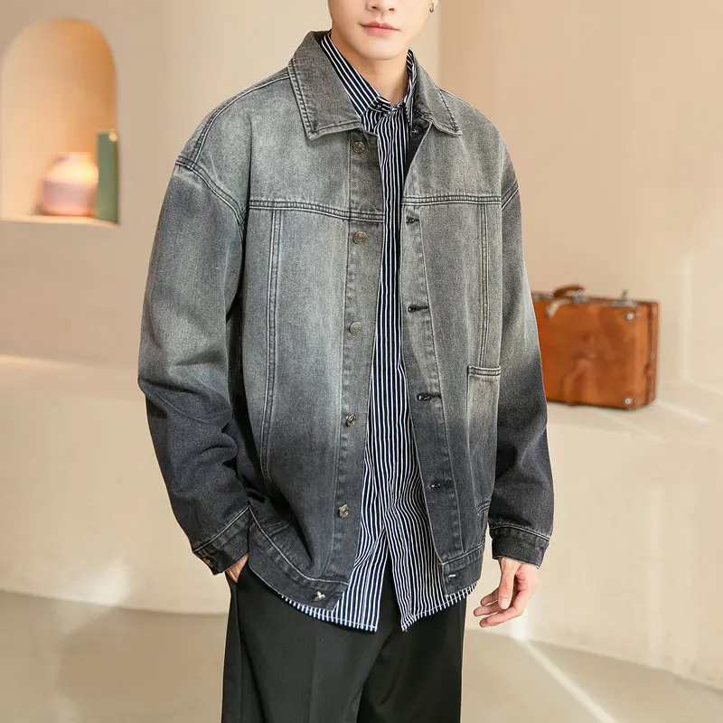 Denim Jacket Men 2021 Autumn Causal Gradient Color Jeans Coat Korean Style Letter Print Turn Down Collar Streetwear Clothing
Denim Jacket Men 2021 Autumn Causal Gradient Color Jeans Coat Korean Style Letter Print Turn Down Collar Streetwear Clothing
