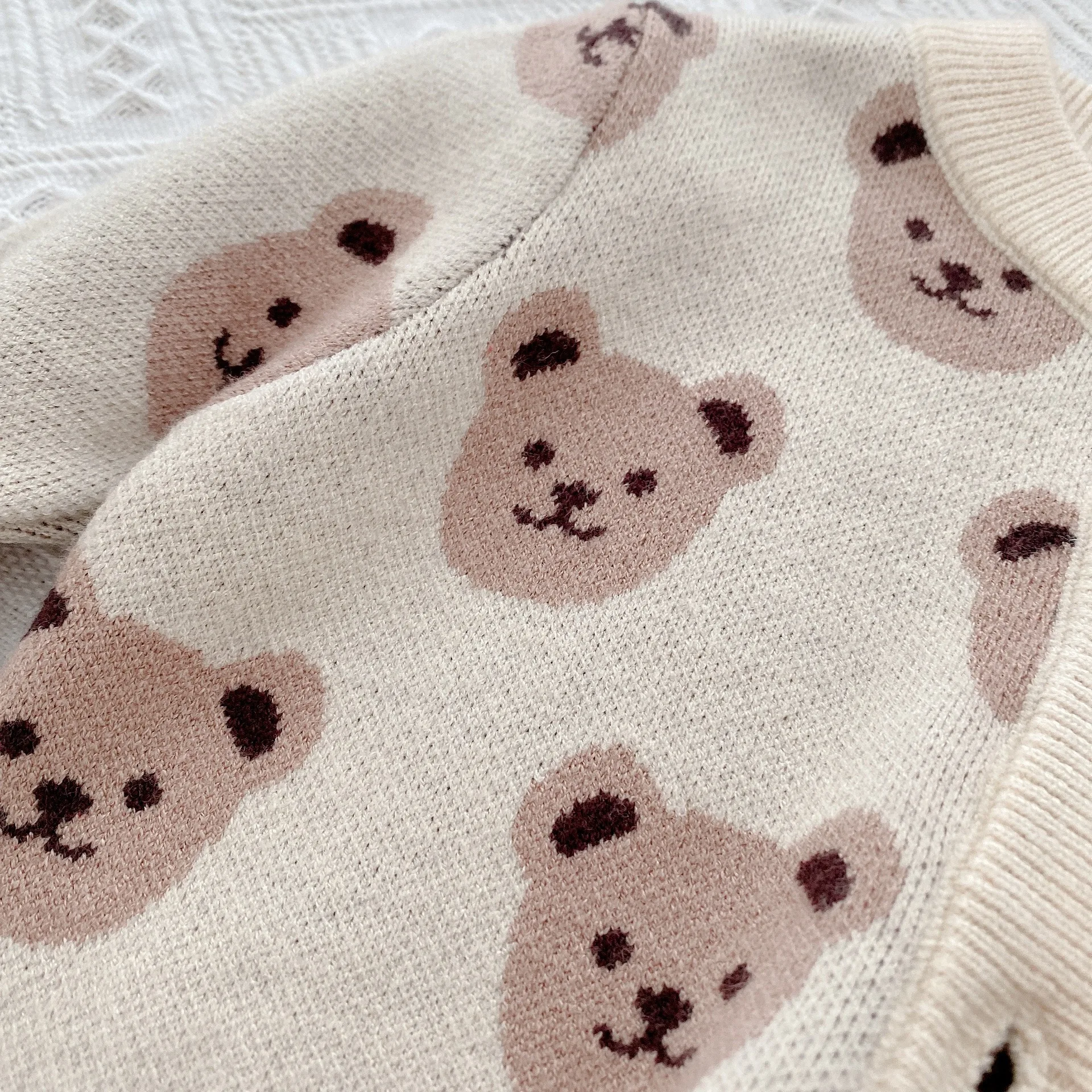 2022 осенний вязаный свитер для мальчика Детский рисунок медведя кардиганы
