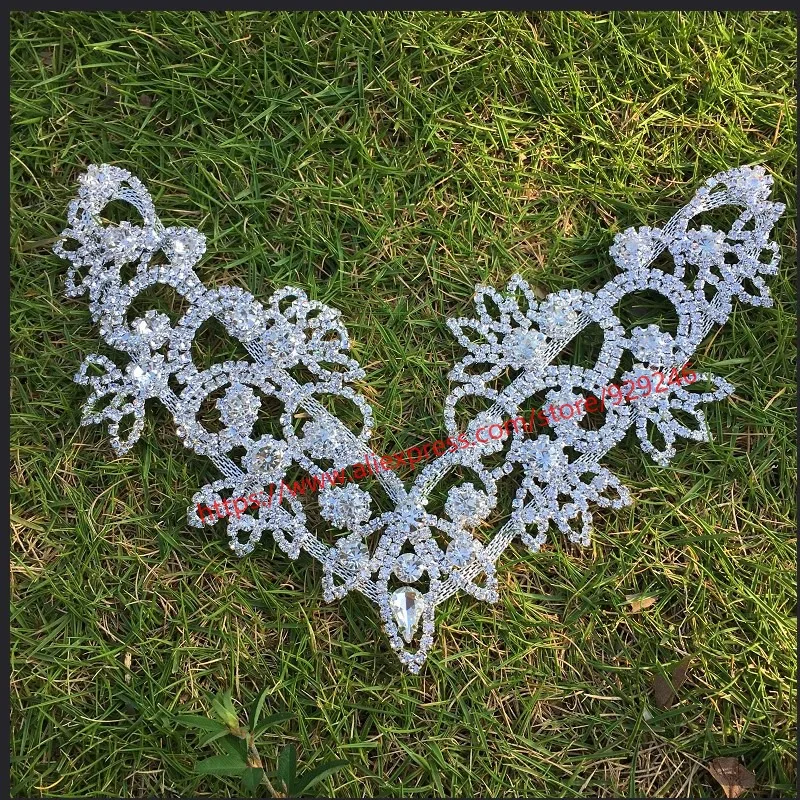 high-quality shiny white crystal neckline for bridal wedding dress decoration luxurious rhinestone collar garments accessory
high-quality shiny white crystal neckline for bridal wedding dress decoration luxurious rhinestone collar garments accessory