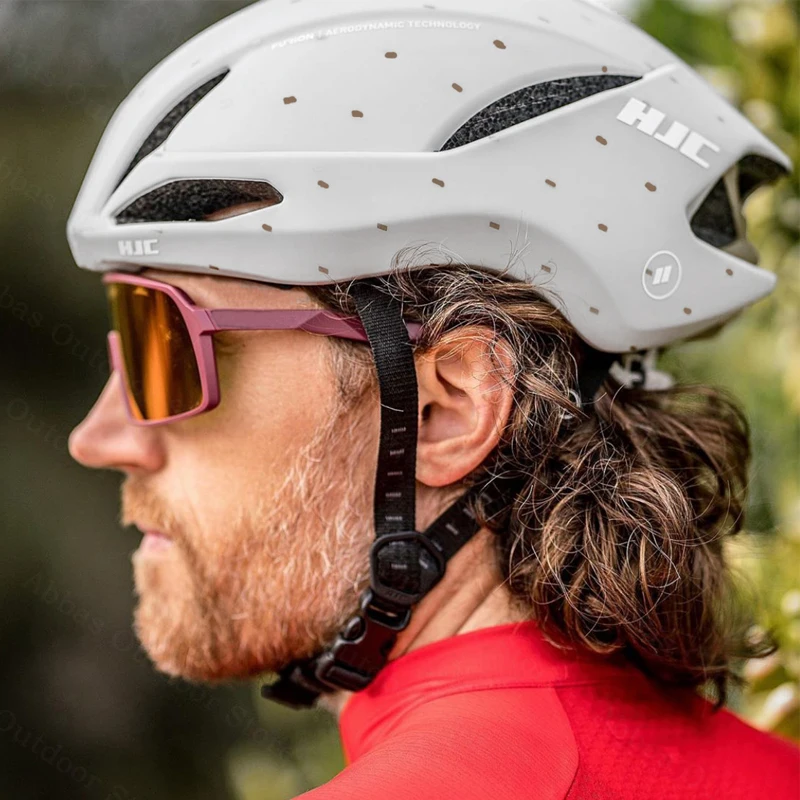 

Integrally-molded Cycling Helmet Racing Road Bike Aerodynamics Pneumatic Helmet Men Sports Aero Bicycle Helmet Casco Ciclismo