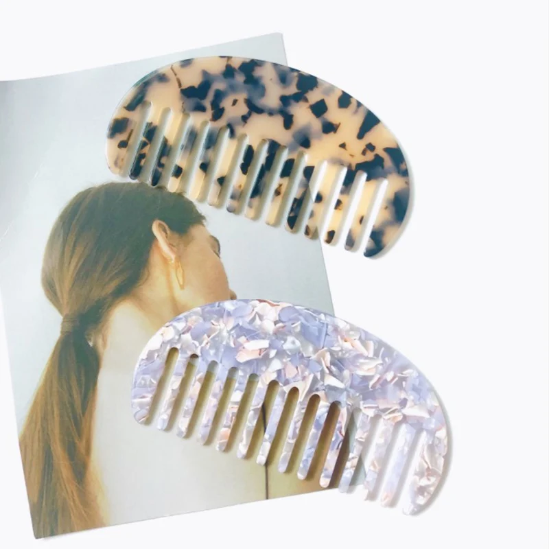 Fashion Acetate Anti-static Hair Combs Comfortable Tortoise Shell Hairdressing Comb Hair Cutting Brush Hair Styling Tools
Fashion Acetate Anti-static Hair Combs Comfortable Tortoise Shell Hairdressing Comb Hair Cutting Brush Hair Styling Tools