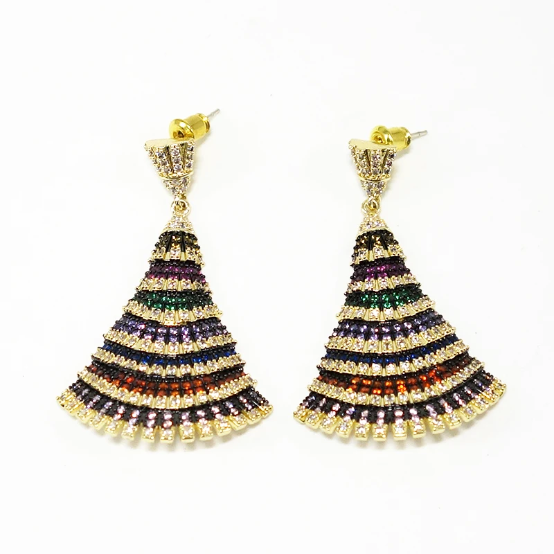 luxury 18K gold color Full Diamond Earring For Women Wedding Party Full Cubic Zircon Dubai Bridal 2021 
luxury 18K gold color Full Diamond Earring For Women Wedding Party Full Cubic Zircon Dubai Bridal 2021