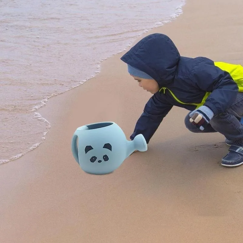 Silicone Children Beach Toys Play Kettle Outdoor Seaside Parent-child Interactive Play Water Dredging Cute Pattern Pot
Silicone Children Beach Toys Play Kettle Outdoor Seaside Parent-child Interactive Play Water Dredging Cute Pattern Pot