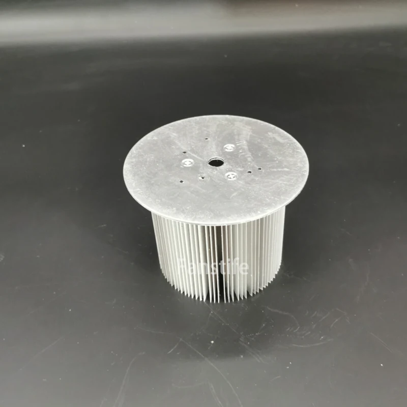 Алюминиевый профильный радиатор высокой мощности 90 мм Led Heasink 15 Вт
Алюминиевый профильный радиатор высокой мощности 90 мм Led Heasink 15 Вт