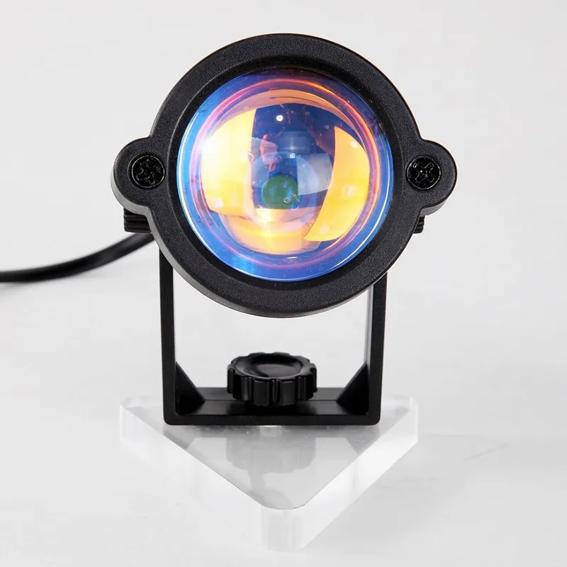 TT028 Photography Light Rainbow Sunset Lamp Projection Photo USB Supplement Light Creative Desk Lamp Decoration Photo Fill Light
TT028 Photography Light Rainbow Sunset Lamp Projection Photo USB Supplement Light Creative Desk Lamp Decoration Photo Fill Light