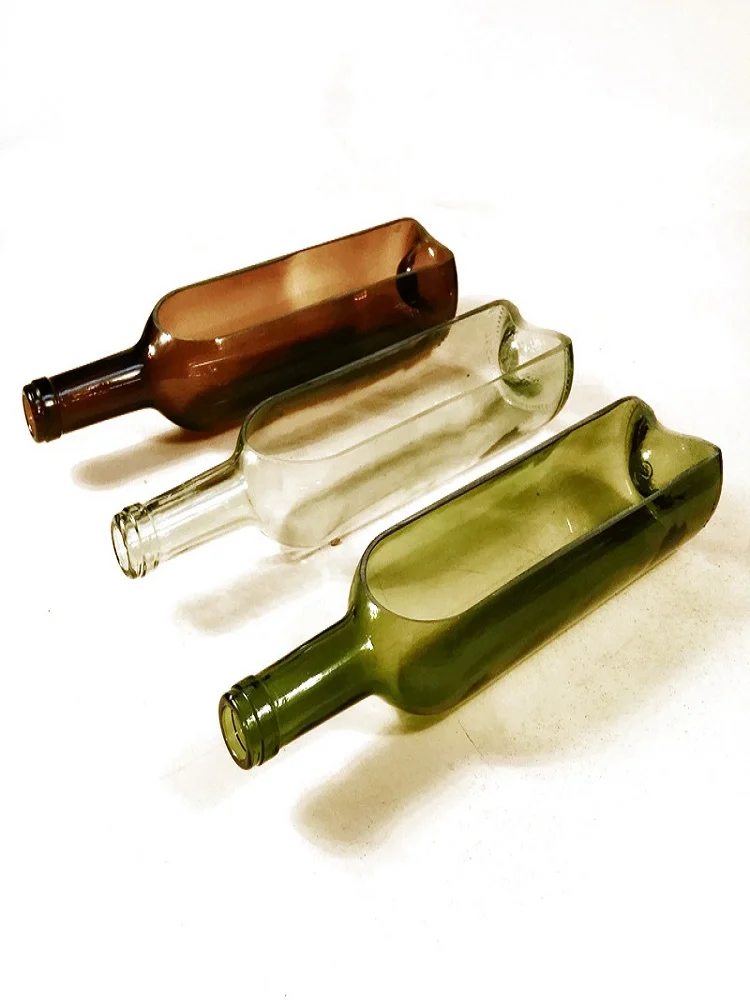 Succulent Flower Pot Half Cutting Red Wine Bottle Vases Multifunction Table Top Decorative Candlestick Micro-landscape
Succulent Flower Pot Half Cutting Red Wine Bottle Vases Multifunction Table Top Decorative Candlestick Micro-landscape