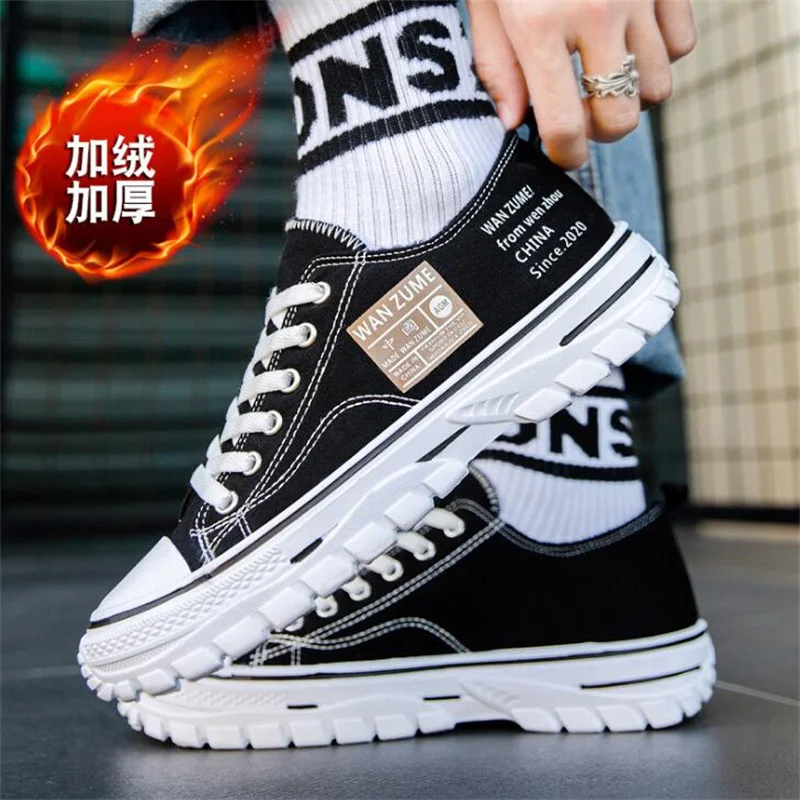 man Plush thickening canvas shoe Fashion Breathable Outdoor Low Gang Male Sports Shoes Lightweight Sneakers tenis masculino
man Plush thickening canvas shoe Fashion Breathable Outdoor Low Gang Male Sports Shoes Lightweight Sneakers tenis masculino