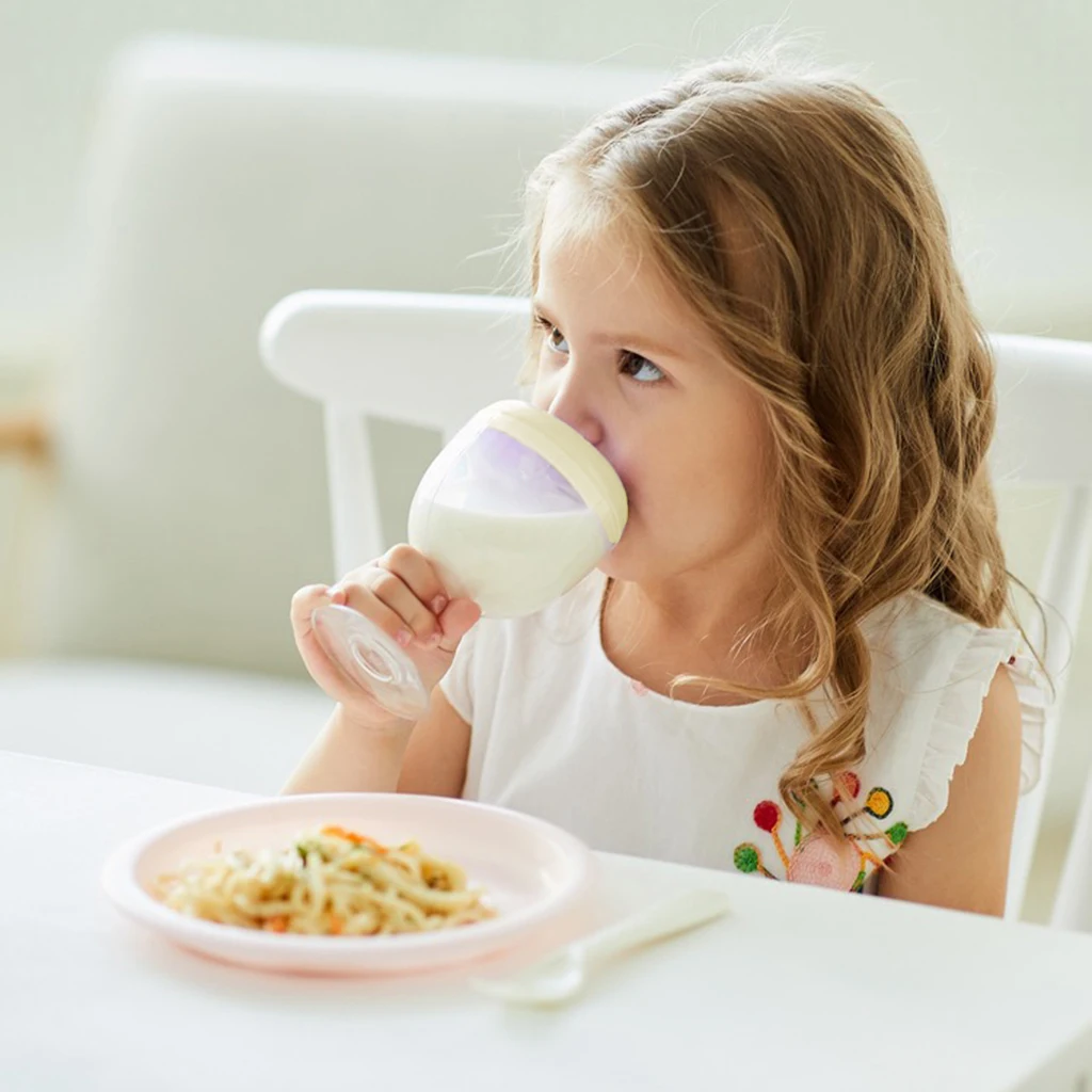 Lovely Milk Cup Drinking Water Nursing Goblet Bottle Gift 150ml for Toddler 
Lovely Milk Cup Drinking Water Nursing Goblet Bottle Gift 150ml for Toddler