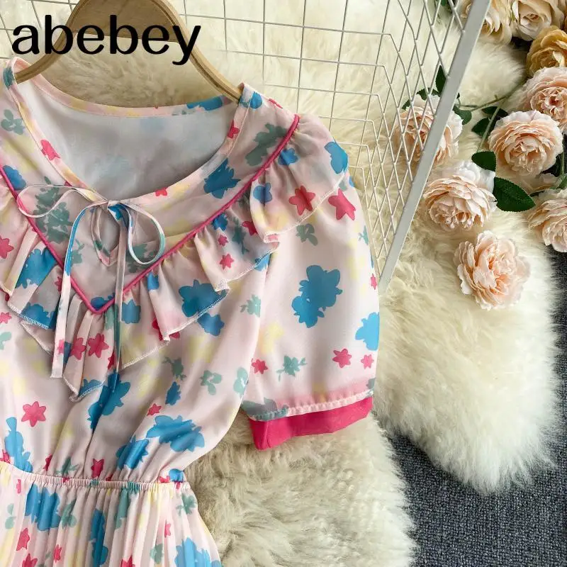 Women Bohemian Floral Dress Sweet Puff Sleeve V Neck Ruched A-line Dress Summer French Casual Holiday Sundress
Women Bohemian Floral Dress Sweet Puff Sleeve V Neck Ruched A-line Dress Summer French Casual Holiday Sundress