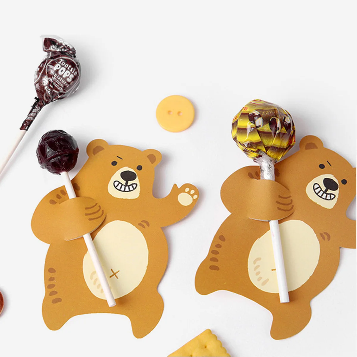 50PCS Cute Bear Candy Lollipop Decoration Card Wedding Kids Birthday Party Candy Gift Accessories Party Supplies
50PCS Cute Bear Candy Lollipop Decoration Card Wedding Kids Birthday Party Candy Gift Accessories Party Supplies