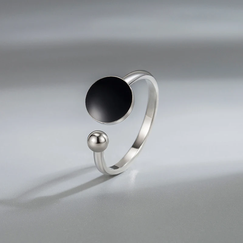 Fashion Graceful Round Black Point Open Ring For Women Simple Creative Daily Ring Accessory For Lady Charming Trendy Jewelry
Fashion Graceful Round Black Point Open Ring For Women Simple Creative Daily Ring Accessory For Lady Charming Trendy Jewelry