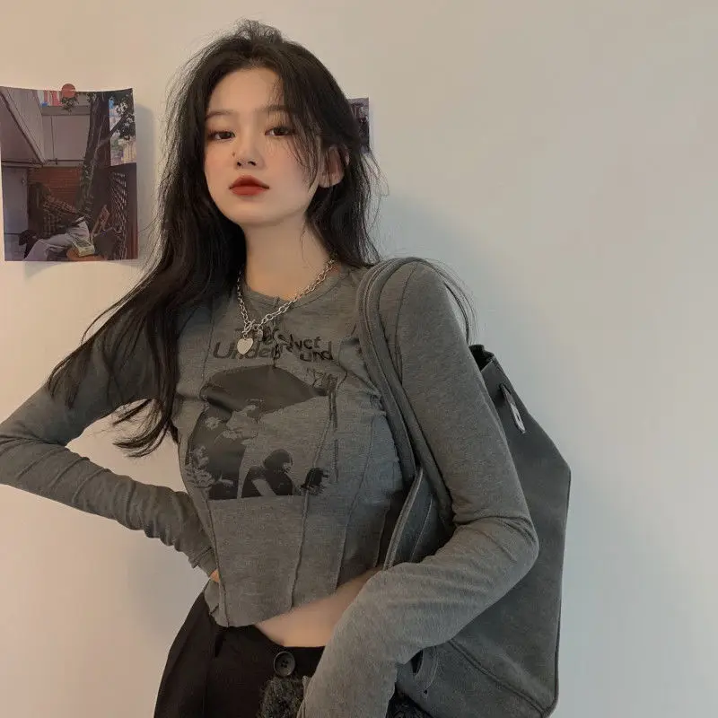 Female Clothing Casual Slim T-shirt Women O-Neck Long Sleeve Sexy Crop Top Grunge Letters Print vintage irregular Short tee y2k
Female Clothing Casual Slim T-shirt Women O-Neck Long Sleeve Sexy Crop Top Grunge Letters Print vintage irregular Short tee y2k