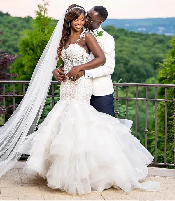 Mermaid Wedding Dresses Spaghetti Straps Cascading Ruffles Sweep Train Bridal Gowns Plus Size South African Wedding Dresses
Mermaid Wedding Dresses Spaghetti Straps Cascading Ruffles Sweep Train Bridal Gowns Plus Size South African Wedding Dresses