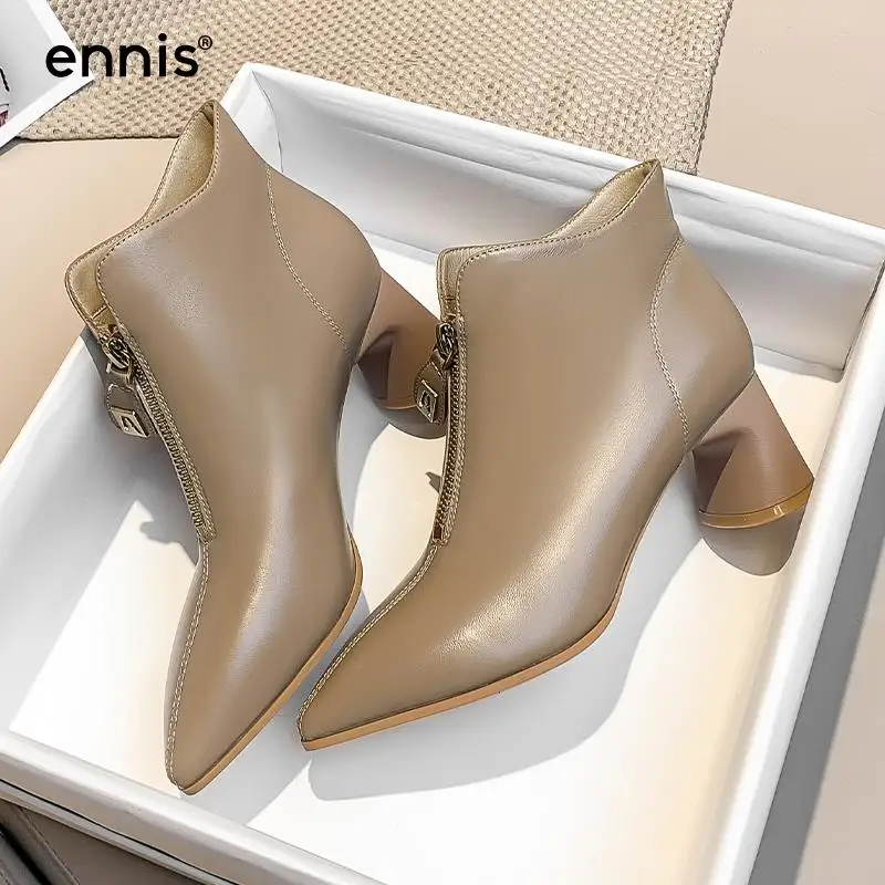 ENNIS Designer Women Autumn Boots Winter Front Zipper Boots Genuine Leather Ankle Boots Point Toe Shoes Med Heel Female Shoes
ENNIS Designer Women Autumn Boots Winter Front Zipper Boots Genuine Leather Ankle Boots Point Toe Shoes Med Heel Female Shoes