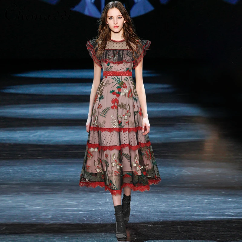 O-Neck Ruffled Short Sleeve Mesh Perspective Dress High-end Embroidery Slim Large Hem Retro Midi Dress 2021 Summer Dresses
O-Neck Ruffled Short Sleeve Mesh Perspective Dress High-end Embroidery Slim Large Hem Retro Midi Dress 2021 Summer Dresses