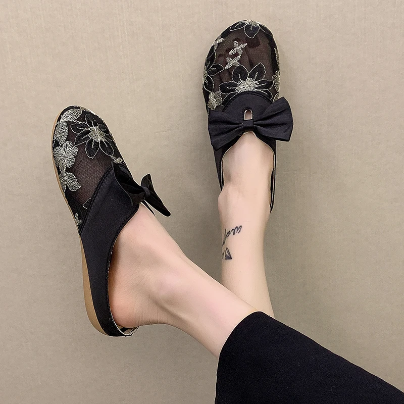 Shoes Woman's Slippers Luxury Slides Cover Toe Loafers Lace Low Flower 2021 Designer Flat Cotton Fabric PU Floral Rubber Fretwor
Shoes Woman's Slippers Luxury Slides Cover Toe Loafers Lace Low Flower 2021 Designer Flat Cotton Fabric PU Floral Rubber Fretwor