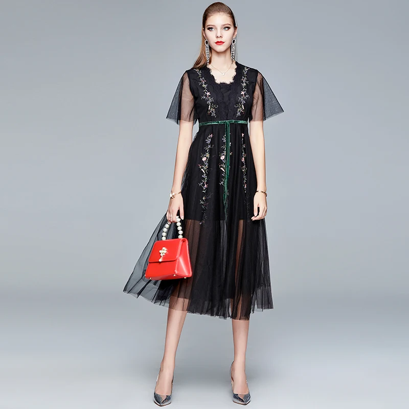 Summer Elegant Black Net Gauze Slim Print Mid-Sleeve Long Embroidered V-Neck Dress Fashion High-Quality New Dress
Summer Elegant Black Net Gauze Slim Print Mid-Sleeve Long Embroidered V-Neck Dress Fashion High-Quality New Dress
