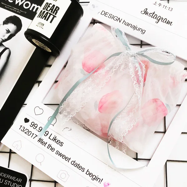 Sexy Women's Underwear Transparent Lace Bow Sweet Cute Cartoon Heart Fruit Peach Floral Lingerie Daily Underwear Women's Panties
Sexy Women's Underwear Transparent Lace Bow Sweet Cute Cartoon Heart Fruit Peach Floral Lingerie Daily Underwear Women's Panties