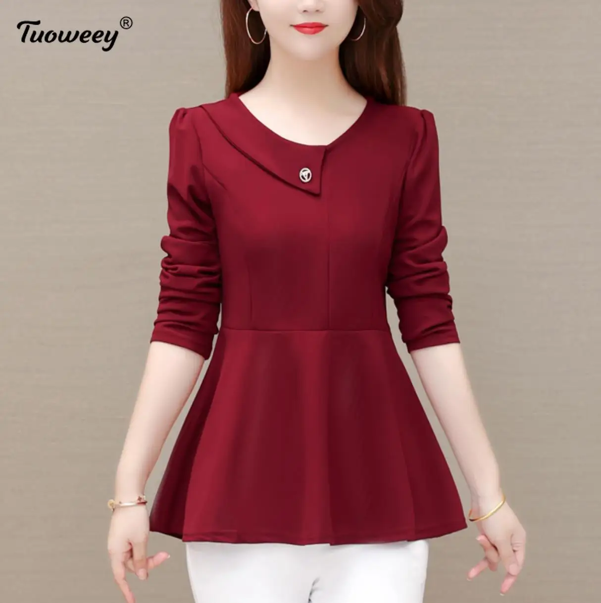 2021 Women Spring Autumn Style 5XL Chiffon Blouses Shirts Lady Casual Loose Style Long Sleeve o-neck Chiffon Blusas Tops
2021 Women Spring Autumn Style 5XL Chiffon Blouses Shirts Lady Casual Loose Style Long Sleeve o-neck Chiffon Blusas Tops
