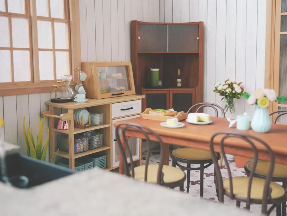 1/6 doll house model furniture accessories mini modelCake cabinet/display cabinet/bowl cabinet/dust-proof cabinet
1/6 doll house model furniture accessories mini modelCake cabinet/display cabinet/bowl cabinet/dust-proof cabinet
