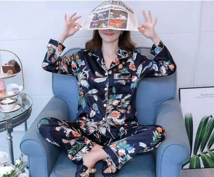 7 Pieces Womens Silk Satin Pajamas Sets Pyjamas Set Sleepwear Pijama Pajamas Suit Female Sleep Two Piece Set Loungewear
7 Pieces Womens Silk Satin Pajamas Sets Pyjamas Set Sleepwear Pijama Pajamas Suit Female Sleep Two Piece Set Loungewear