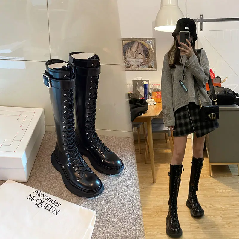 2021autumn New Long Tube below Knee Martens Boots Women's Thick Bottom Height Device Car Belt Buckle Tall Knight T-Type Tie
2021autumn New Long Tube below Knee Martens Boots Women's Thick Bottom Height Device Car Belt Buckle Tall Knight T-Type Tie