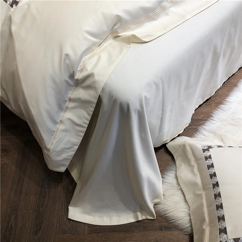 Luxury White Champagne Blue 100S Australian Cotton Bedding Set Chic Embroidery Duvet Cover Flat/Fitted Bed Sheet Pillowcases
Luxury White Champagne Blue 100S Australian Cotton Bedding Set Chic Embroidery Duvet Cover Flat/Fitted Bed Sheet Pillowcases