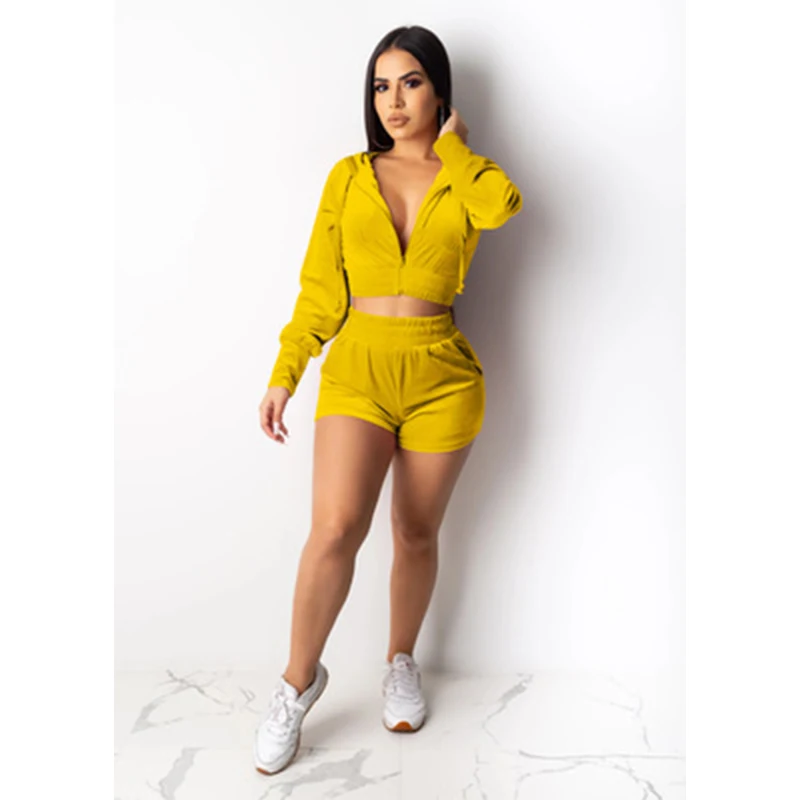 BaQGW Velvet Women's Two Piece Sweat Suit Hooded Long Sleeve Zipper Jacket Slim Fit Shorts Women Autum Winter Velour Outfits
BaQGW Velvet Women's Two Piece Sweat Suit Hooded Long Sleeve Zipper Jacket Slim Fit Shorts Women Autum Winter Velour Outfits