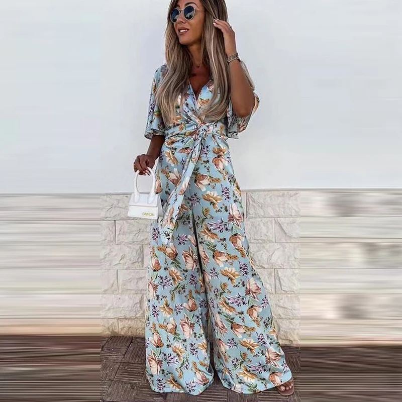 Sexy V Neck Lace-Up Tops And Wide Leg Pants Suits Casual Short Sleeve Boho Beach Women 2pc Set Vintage Floral Print Lady Outfits
Sexy V Neck Lace-Up Tops And Wide Leg Pants Suits Casual Short Sleeve Boho Beach Women 2pc Set Vintage Floral Print Lady Outfits