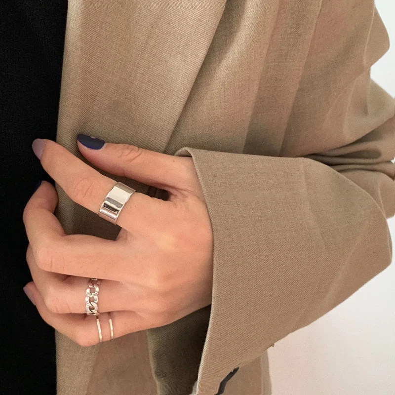 3PCS/SET Korea Vintage Metal Chain Open Rings for Women Gold Silver Color Wide Ring Set Party Jewelry Gifts
3PCS/SET Korea Vintage Metal Chain Open Rings for Women Gold Silver Color Wide Ring Set Party Jewelry Gifts