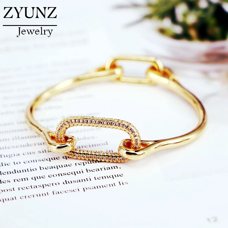 4PCS, Fashion Charm Design Gold Color Bangle Bracelet for Women Oval Connector CZ Cuff Bangles Women Jewelry Party Gift
4PCS, Fashion Charm Design Gold Color Bangle Bracelet for Women Oval Connector CZ Cuff Bangles Women Jewelry Party Gift