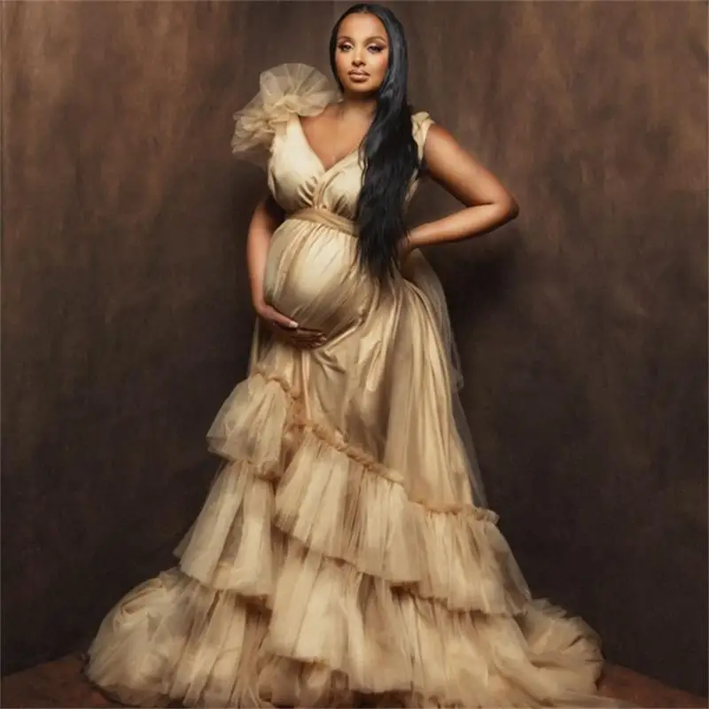 V Neck Pregnant Women's Prom Dress Maternity Ruffles Robes for Photo Shoot or baby shower Luxury Plus Size Gowns
V Neck Pregnant Women's Prom Dress Maternity Ruffles Robes for Photo Shoot or baby shower Luxury Plus Size Gowns
