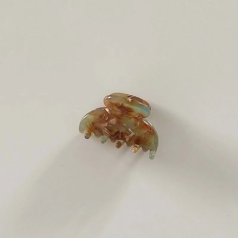 Korean elegant and exquisite mint green brown floral hair ing head back hairpin headdress clip hairpin hair accessories
Korean elegant and exquisite mint green brown floral hair ing head back hairpin headdress clip hairpin hair accessories