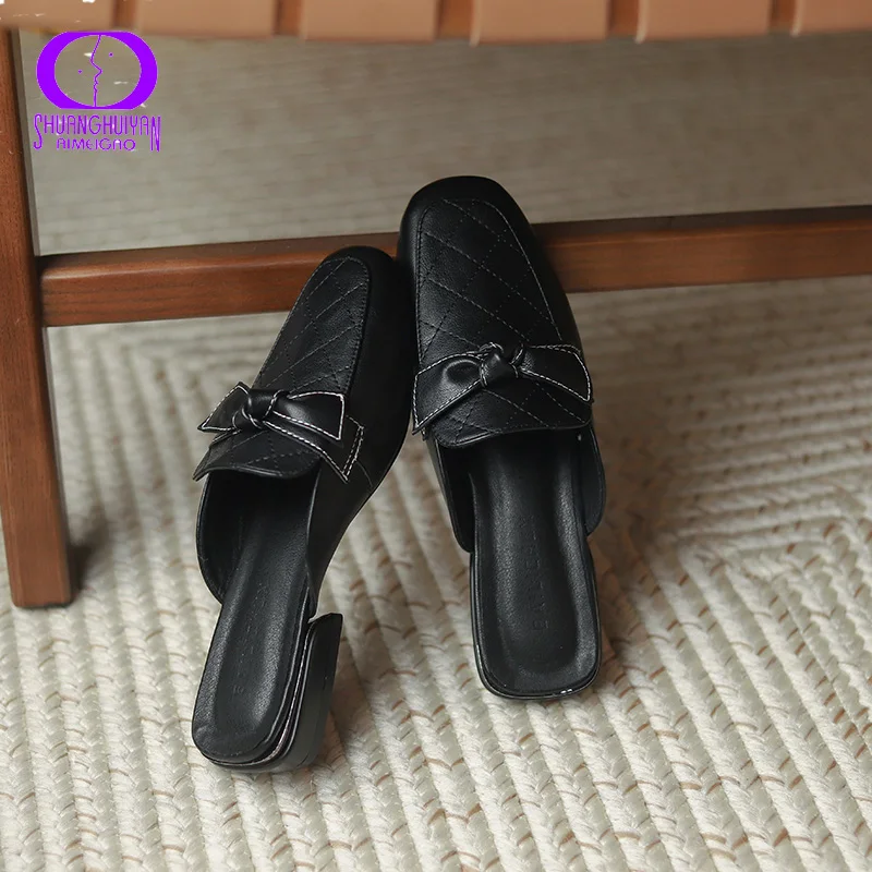 Summer Women Sandals Butterfly-Knot Close-Toes Low-Heels Microfiber Leather Women Slipper Casual Fashion Comfort Plus Size Shoes
Summer Women Sandals Butterfly-Knot Close-Toes Low-Heels Microfiber Leather Women Slipper Casual Fashion Comfort Plus Size Shoes