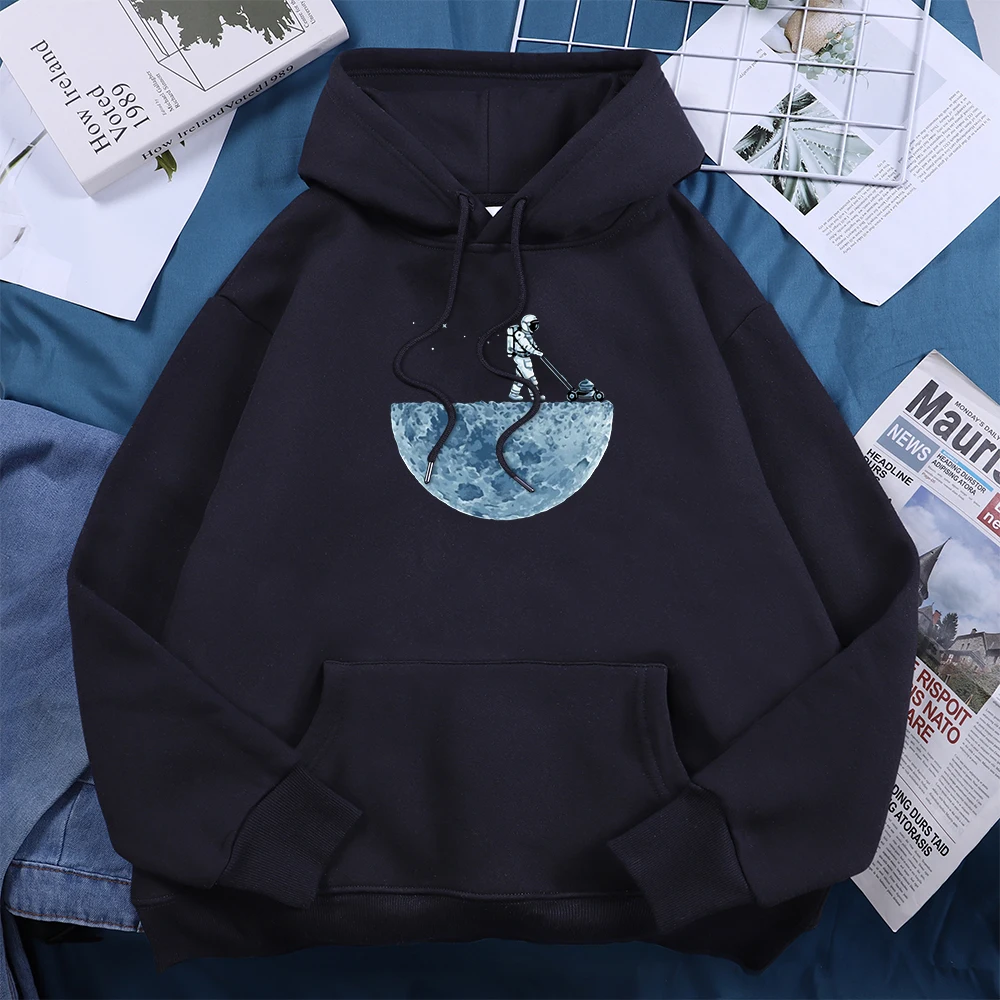 Astronaut Weeding Moon Prints Male Sweatshirt Vogue Vintage Sweatshirts Street Loose Hoody Sport Oversize For Men Street Wear
Astronaut Weeding Moon Prints Male Sweatshirt Vogue Vintage Sweatshirts Street Loose Hoody Sport Oversize For Men Street Wear