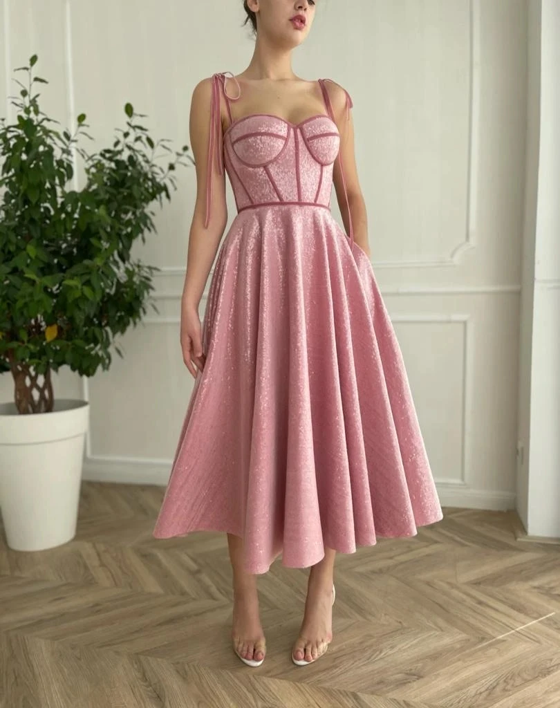 Блестящие розовые кружевные трапециевидные платья BridalAffair для выпускного вечера, сексуальные блестящие вечерние платья на бретелях с открытой спиной и карманами 2021
Блестящие розовые кружевные трапециевидные платья BridalAffair для выпускного вечера, сексуальные блестящие вечерние платья на бретелях с открытой спиной и карманами 2021