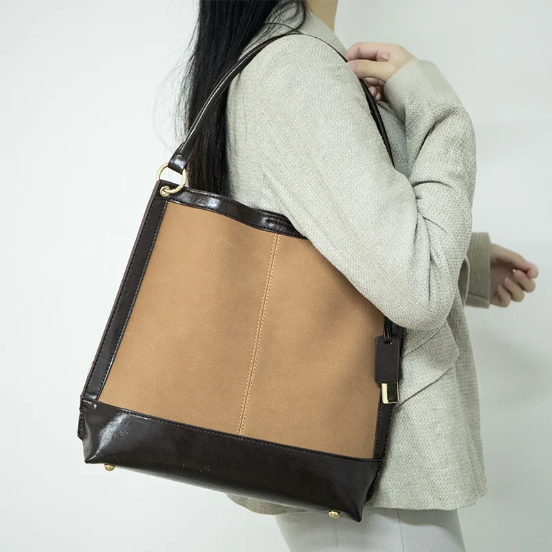 FIRMRANCH Texture Nubuck Leather Large-Capacity Daily Stitching Shoulder Tote Simple Commuter Shopping Female Crossbody Bag Hobo
FIRMRANCH Texture Nubuck Leather Large-Capacity Daily Stitching Shoulder Tote Simple Commuter Shopping Female Crossbody Bag Hobo