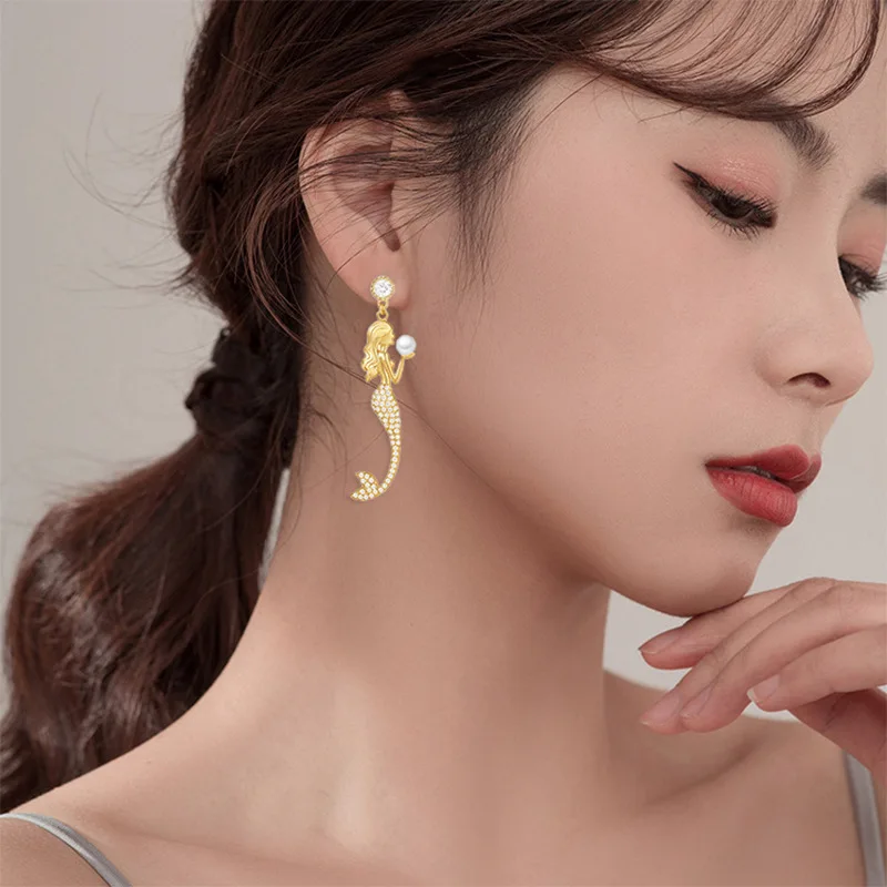 Zircon Mermaid Alloy Earrings Korean Temperament All-match Female Fashion Earrings Jewelry
Zircon Mermaid Alloy Earrings Korean Temperament All-match Female Fashion Earrings Jewelry