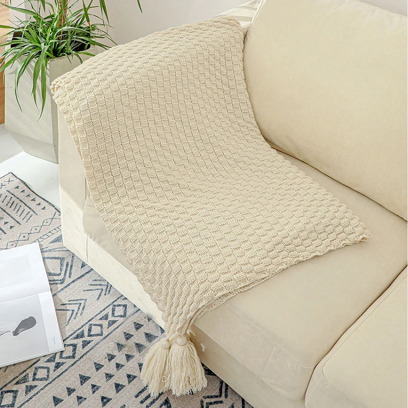 Wool Blanket Knitting Line Tassel Sofa Leisure Blanket Solid Color Air Conditioning Blanket Spring Autumn Office Home Blanket
Wool Blanket Knitting Line Tassel Sofa Leisure Blanket Solid Color Air Conditioning Blanket Spring Autumn Office Home Blanket