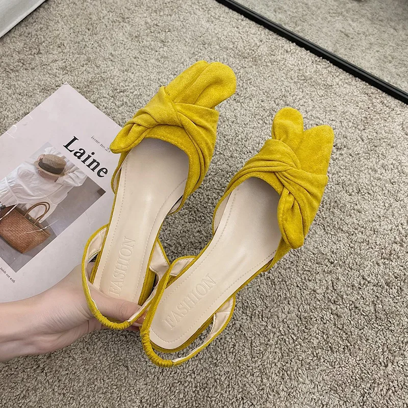 Low Med Pointed Toe Slippers Casual Shoes Woman 2021 Pantofle Luxury New PU Hoof Heels Rome Scandals Slides Fabric Basic Cotton
Low Med Pointed Toe Slippers Casual Shoes Woman 2021 Pantofle Luxury New PU Hoof Heels Rome Scandals Slides Fabric Basic Cotton