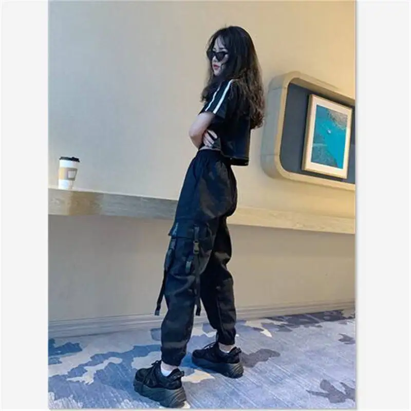 Streetwear Cargo Pants Women Casual Joggers Black High Waist Loose Female Trousers Funny Korean Ladies Pants Capri Autumn Pants
Streetwear Cargo Pants Women Casual Joggers Black High Waist Loose Female Trousers Funny Korean Ladies Pants Capri Autumn Pants