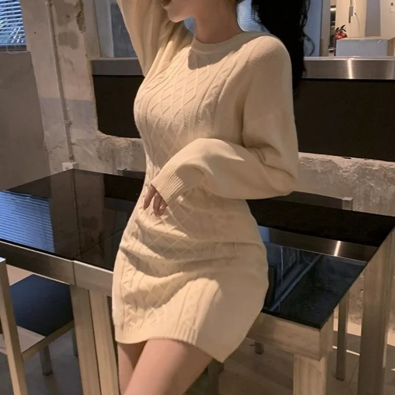 Women Hip Skirt Korean Chic Spring Simple Round Neck Knitted Dress Careful Hollowed Out Long Sleeve shesam-B
Women Hip Skirt Korean Chic Spring Simple Round Neck Knitted Dress Careful Hollowed Out Long Sleeve shesam-B