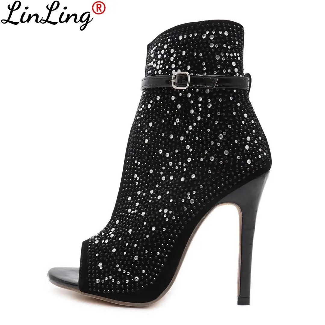 2021 Summer New Women Crystal Sandals Ankle Straps Buckle Transparent Cover Heel Pumps Ladies Sandals Party Shoes Size 35-43
2021 Summer New Women Crystal Sandals Ankle Straps Buckle Transparent Cover Heel Pumps Ladies Sandals Party Shoes Size 35-43