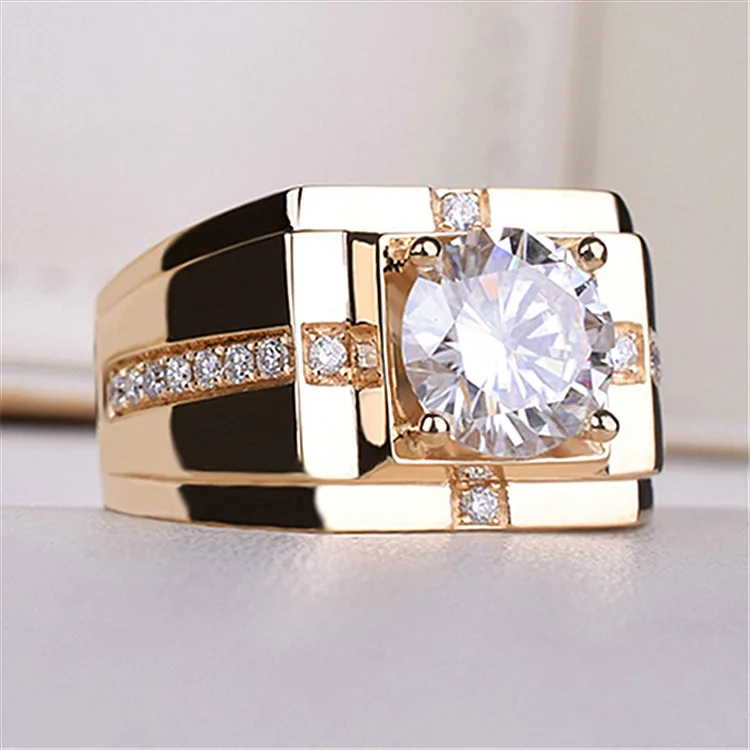 Classic Men's Gold Color Stainless Steel Ring Crystal Zircon Ring Opening Engagement Wedding Ring Father's Day Gifts
Classic Men's Gold Color Stainless Steel Ring Crystal Zircon Ring Opening Engagement Wedding Ring Father's Day Gifts