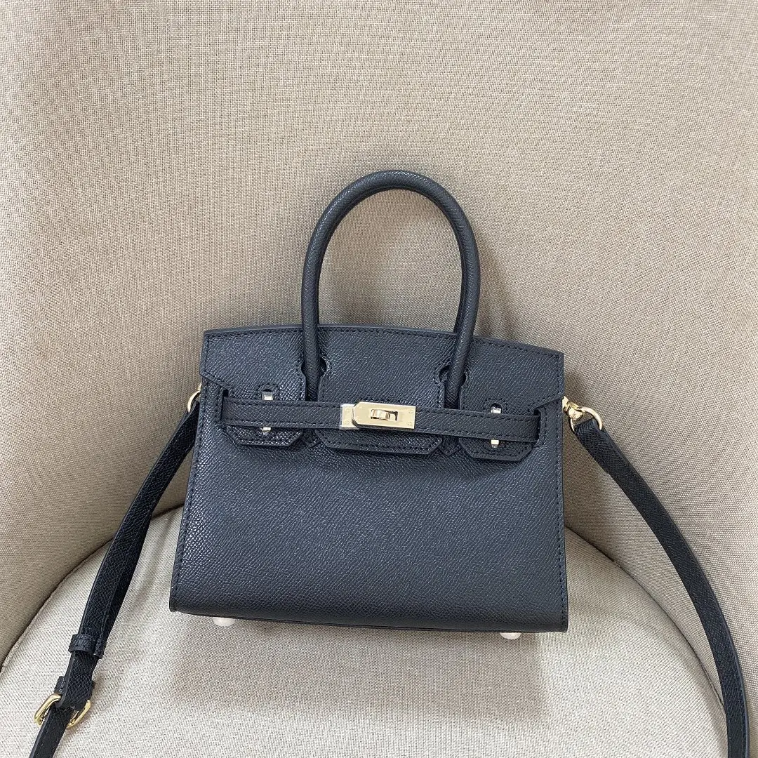 Female Bag Women's Shoulder Bag Multiple Colors Trendy New Style Fashion Shoulder Strap And Handles Daily Date Beautiful
Female Bag Women's Shoulder Bag Multiple Colors Trendy New Style Fashion Shoulder Strap And Handles Daily Date Beautiful